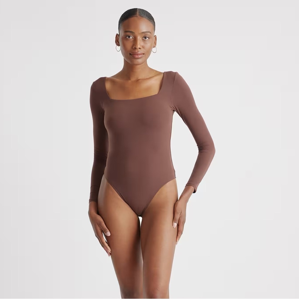 ⭐️ Quince NWT Second Skin Square Neck Long Sleeve Bodysuit